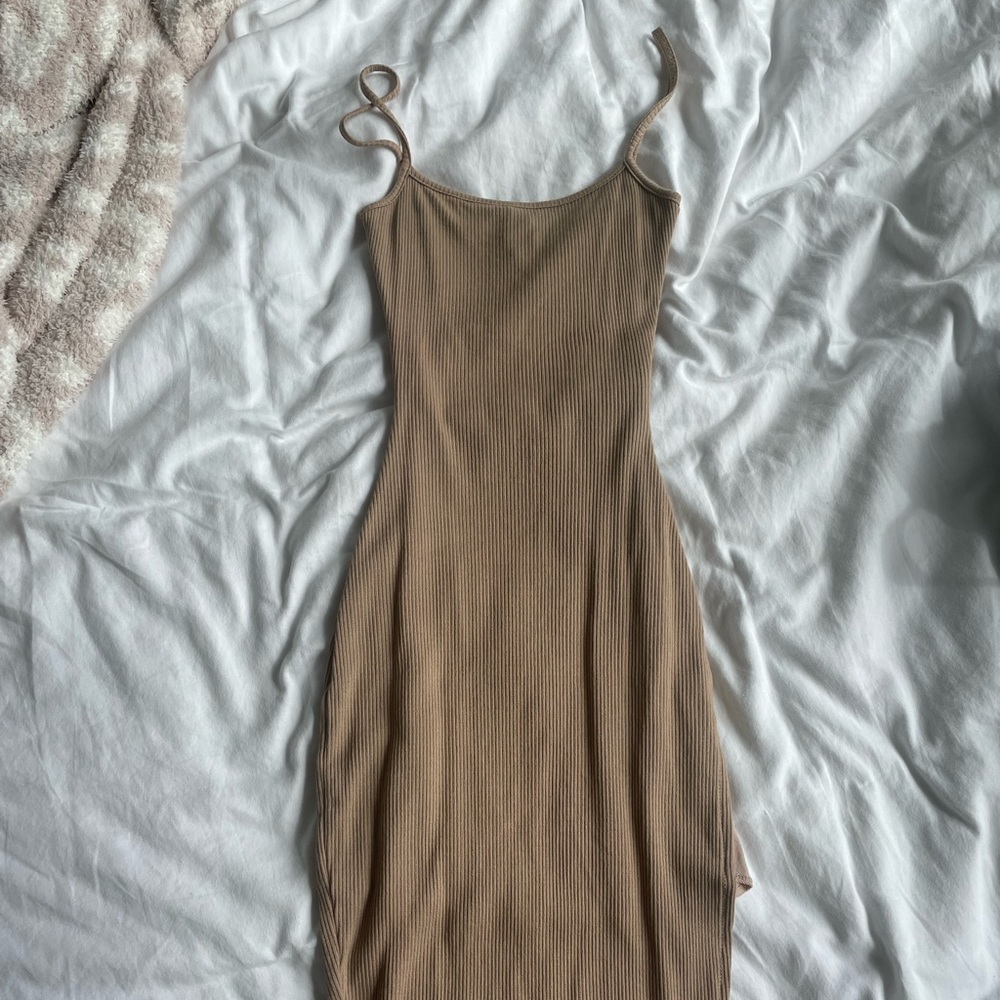 Beige bodycon midi dress